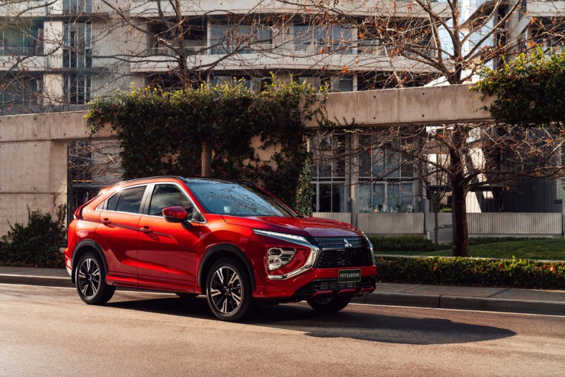 Chi tiet Mitsubishi Eclipse Cross facelift anh 2
