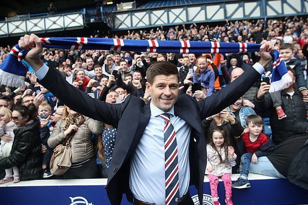 Gerrard tiếp tục tạo danh tiếng khi dẫn dắt Rangers