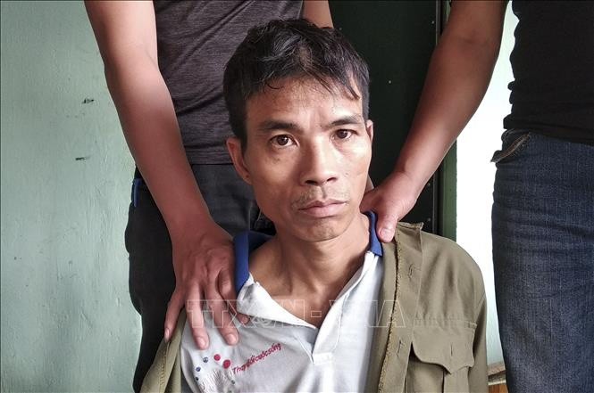 Phá tụ điểm bán lẻ ma túy ở xã biên giới