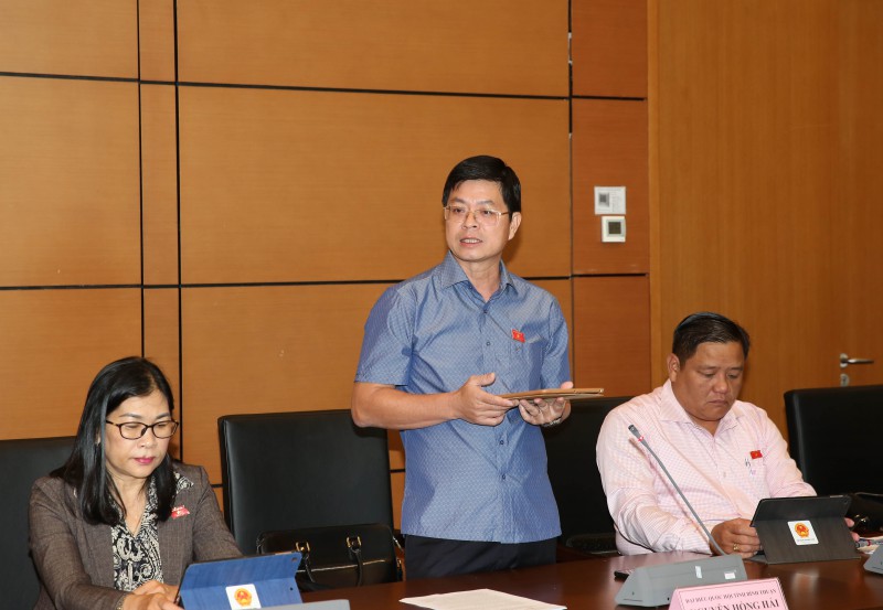 Đại biểu Quốc hội băn khoăn phình bộ máy, tăng kinh phí