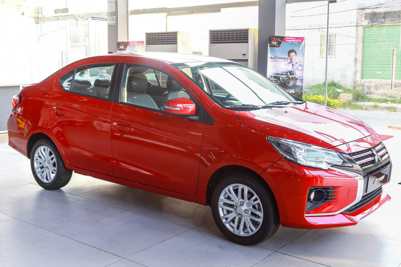 Các mẫu xe nhập khẩu giá rẻ cho gia đình đang được giảm phí trước bạ