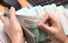 Dồn dập thúc ép, giải ngân đầu tư tăng nhưng khó về đích