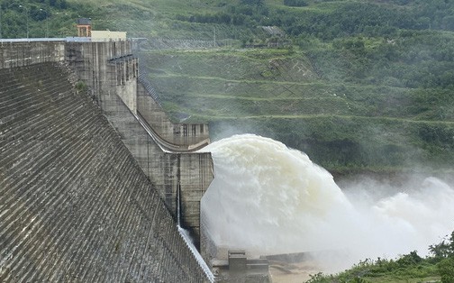 Thủy điện Thượng Nhật ngang nhiên không chấp hành công điện khẩn chống bão số 13