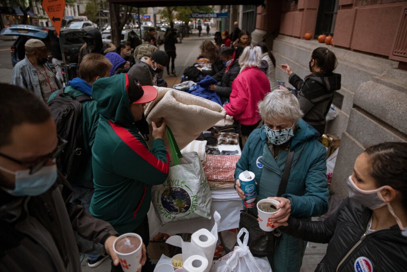 Người cha thuê Taliban đâm mù mắt con gái và lý do lạ lùng phía sau