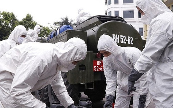 Chuyên gia truyền nhiễm nhận định: 2 ca mắc Covid-19 mới trong cộng đồng phức tạp và rất nguy hiểm