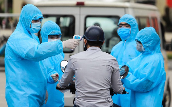 Thêm 2 người dương tính với SARS-CoV-2 ở Hà Nội: Là bố và mẹ của BN 1725, F2 trở thành F0