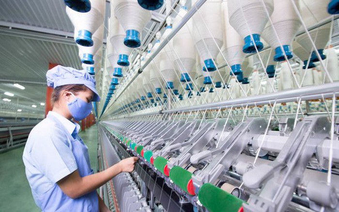 Doanh nghiệp dệt may được 'giải cứu' thuế nhập khẩu nguyên liệu gia công