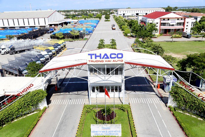 Tại sao THACO của tỉ phú Trần Bá Dương hủy đăng ký công ty đại chúng?