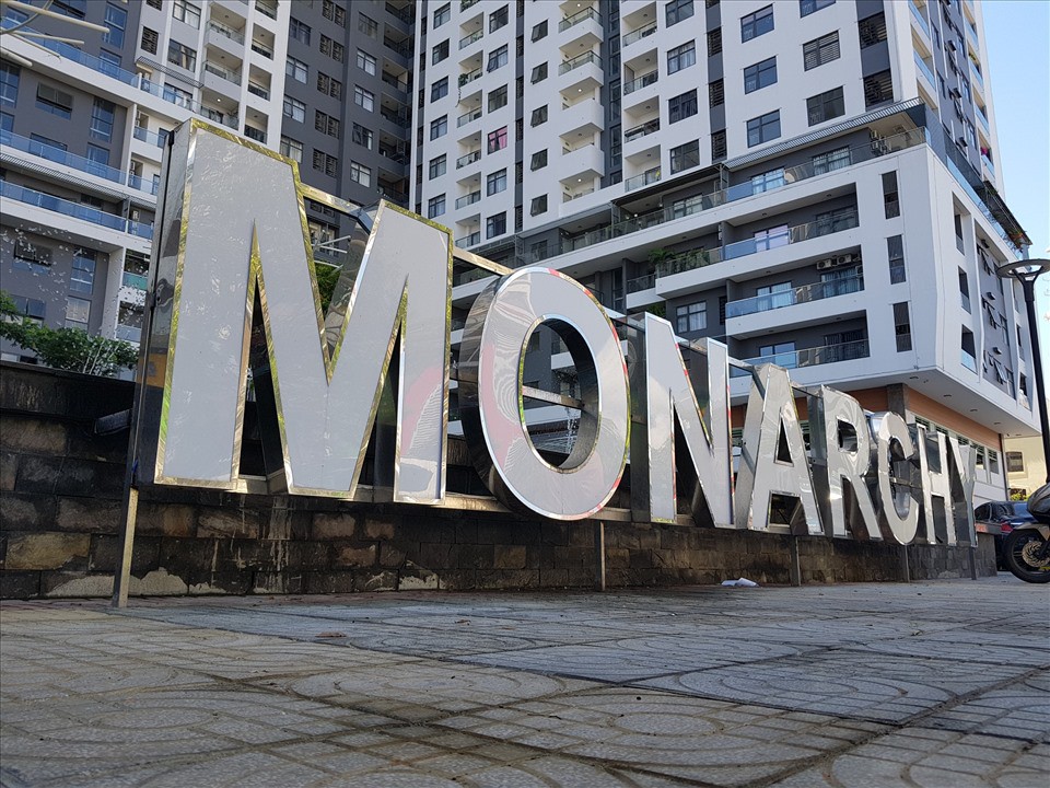 Chưa được bán, chung cư Monarchy vẫn cho người nước ngoài vào ở