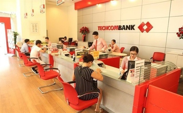 Ngân hàng Techcombank đang dồn khách hàng đến đường cùng để thu nợ?