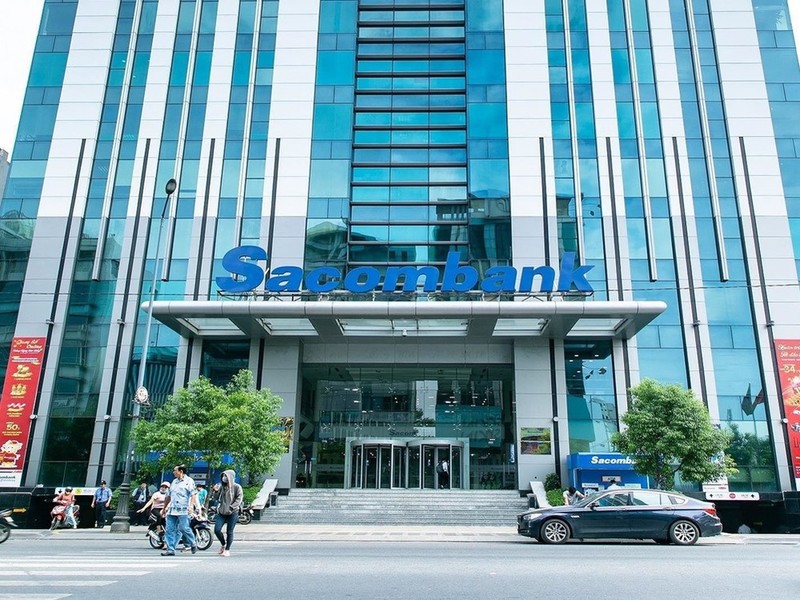 'Người nhà' loạt lãnh đạo Sacombank, Lienvietpostbank, Agribank bị xử phạt lĩnh vực chứng khoán