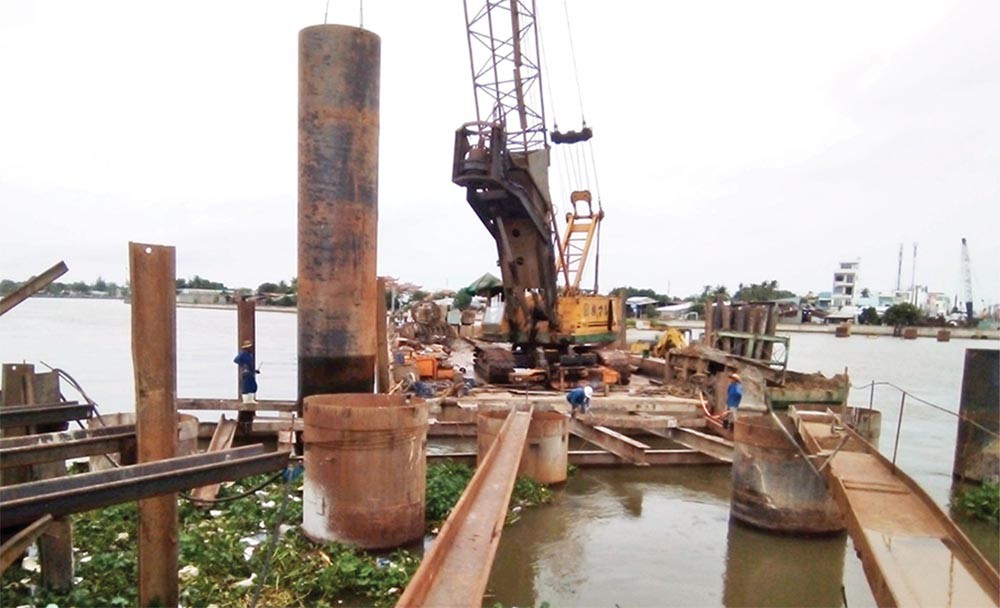 Dự án xây dựng cầu Trần Hoàng Na (Cần Thơ): Nguy cơ vỡ tiến độ vì chủ dự án gây khó