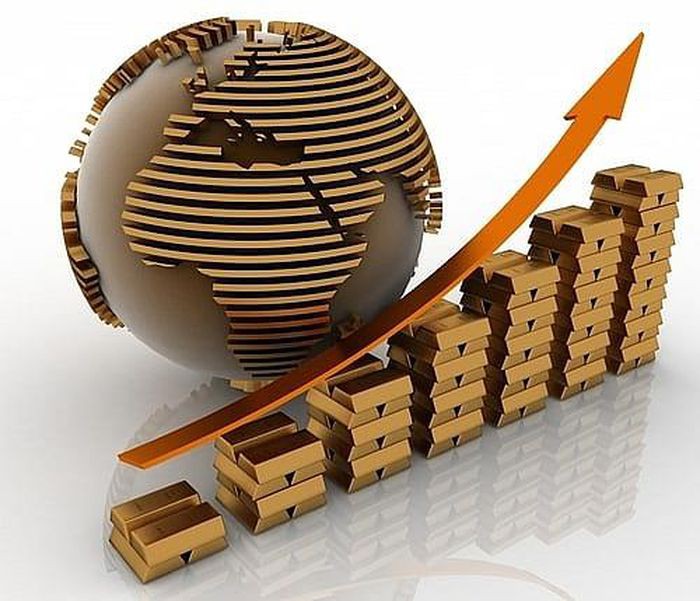Giá vàng hôm nay 4/8: Bình yên trước 'cơn giông', tháng 8 sẽ tuyệt vời đối với vàng?