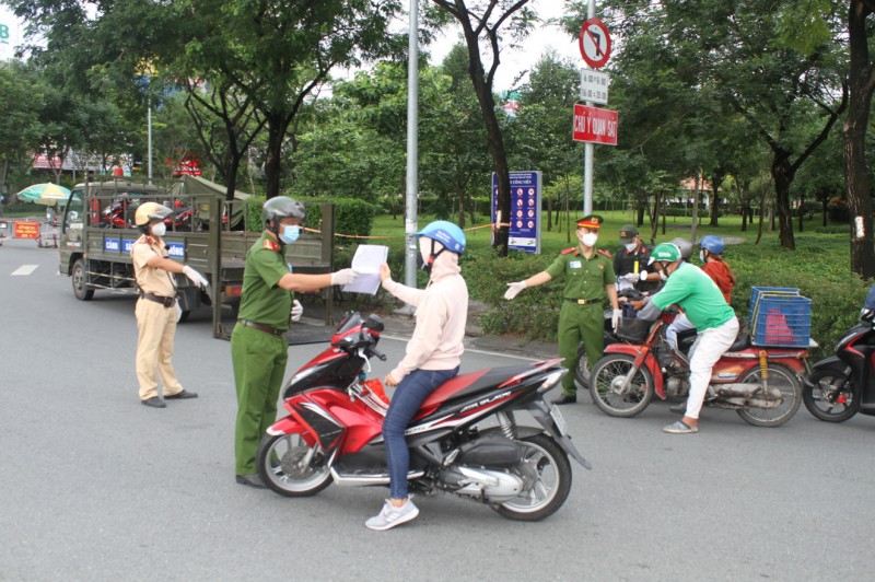 Sau 6-9, việc lưu thông ở TP.HCM ra sao?