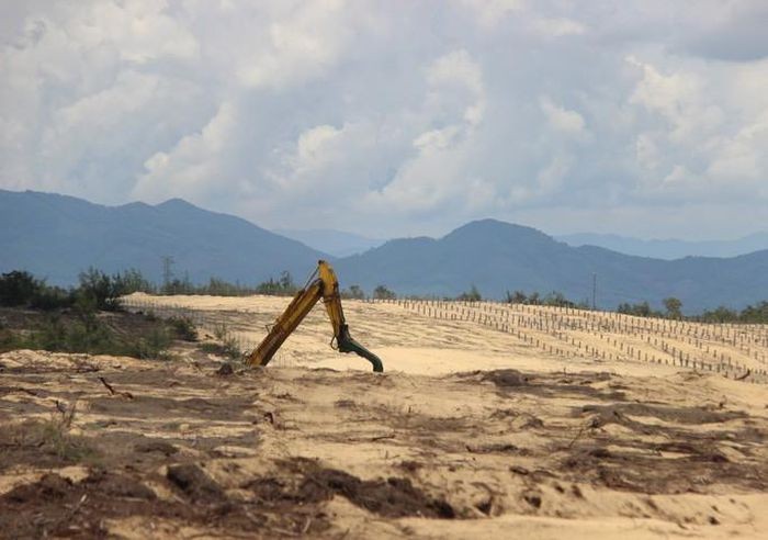 Phá 'nhầm' 5,26 ha rừng phòng hộ làm nhà máy điện: Chủ đầu tư lại đổ lỗi cho dân!