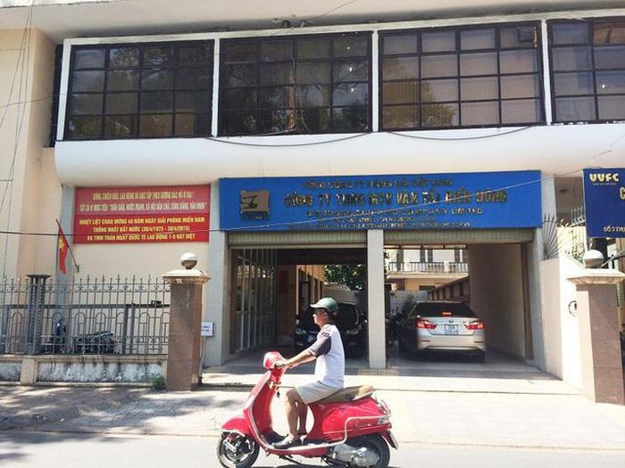 Ngân hàng chật vật rao bán 'cục nợ' hơn 400 tỷ xuống chỉ còn 100 tỷ