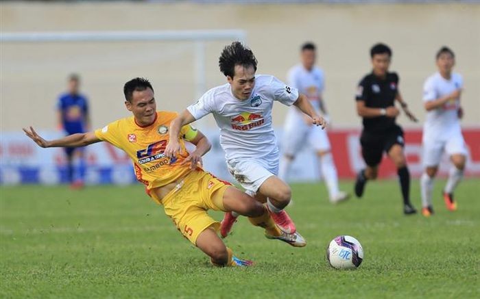 Hủy V-League 2021, HAGL tan mộng vô địch