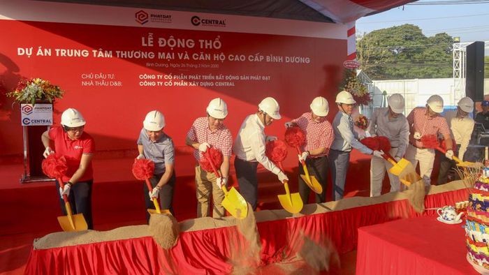 Bài 2: Phát Đạt Corporation phát hành lượng trái phiếu 'khủng' trong bão nợ nần gần 12 nghìn tỷ