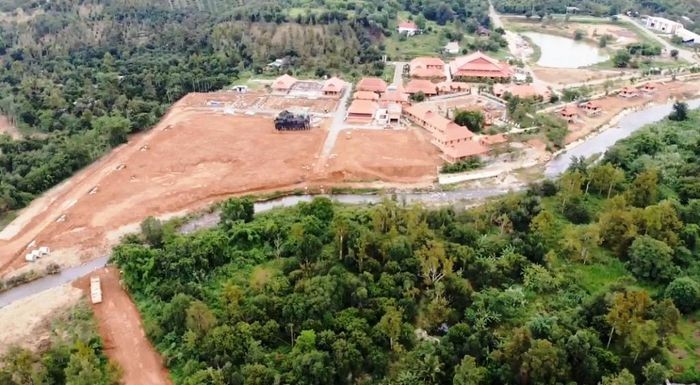 Vụ 'nhầm lẫn' trong việc mất rừng ở dự án Đại Tùng Lâm Hoa Sen: Có gì trong biên bản kiểm tra hiện trường?