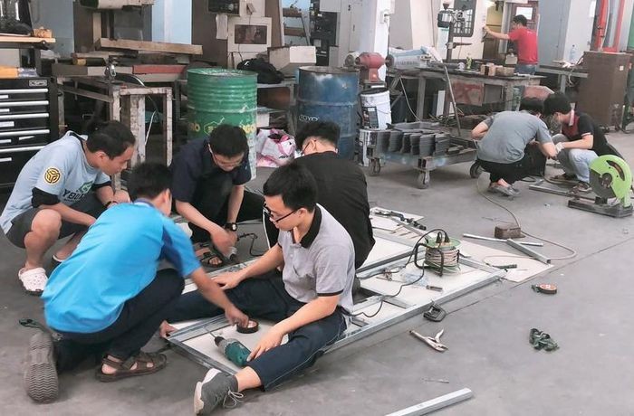 Trường đại học đầu tiên ở TP.HCM 'mở cửa' đón sinh viên trở lại