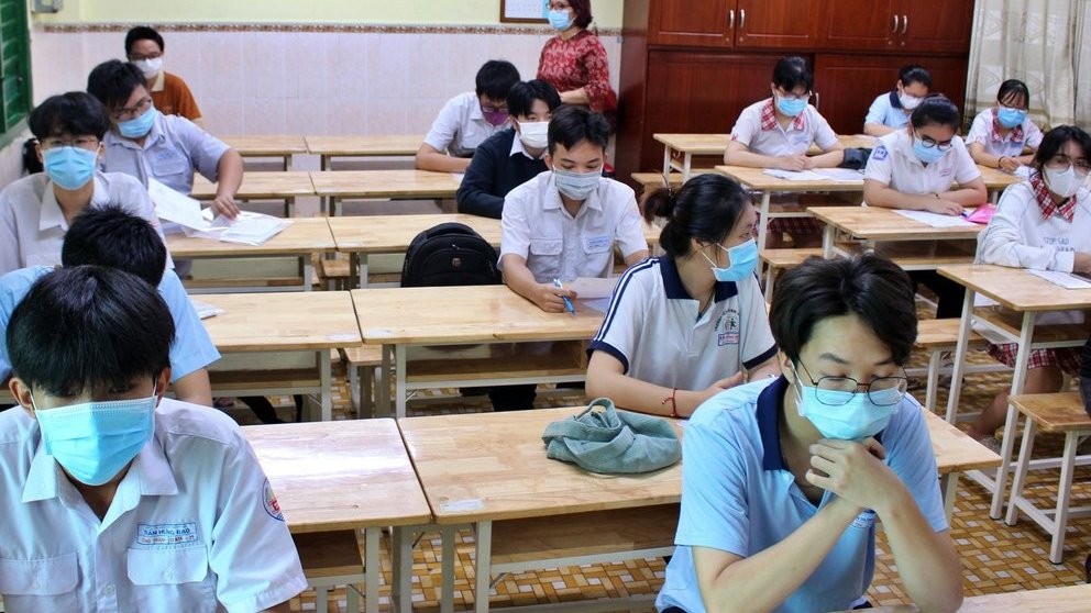 Học sinh TP.HCM có thể trở lại trường từ tháng 1/2022