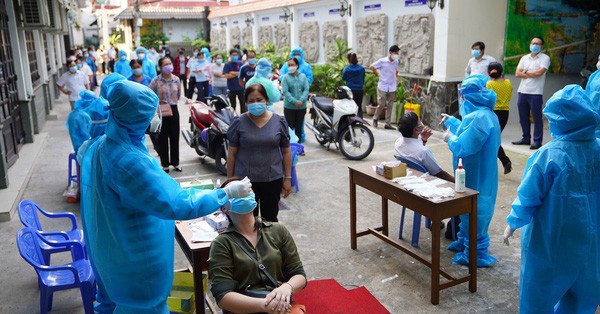 Ngày 15/10: Có 3.797 ca mắc COVID-19 tại TP HCM, Sóc Trăng và 45 địa phương khác
