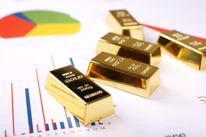 Giá vàng 'bay' 800.000 đồng/lượng chỉ trong một đêm