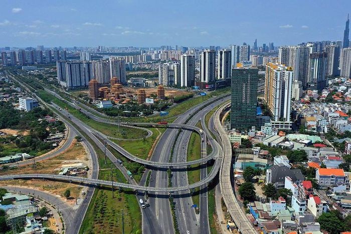 Cần tăng tỉ lệ điều tiết cho TP.HCM lên 23%