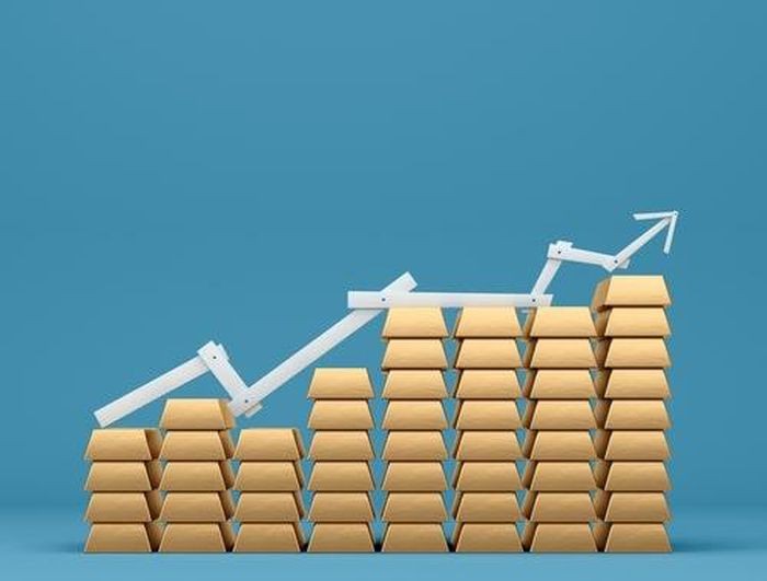 Giá vàng hôm nay 31/10: Giá vàng 'giằng xé', chơi vơi trước mốc 1.800 USD, vàng sẽ đảo chiều trong tuần tới?