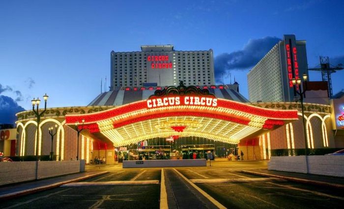 Nữ y tá xinh đẹp và vụ cướp táo bạo nhất trong lịch sử Las Vegas