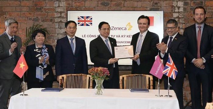 Việt Nam mua thêm 25 triệu liều vaccine phòng COVID-19 của AstraZeneca