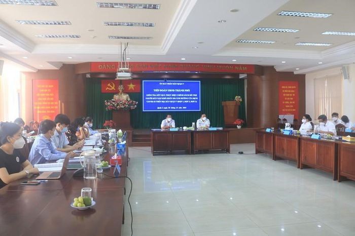 Vì sao hơn 78.000 người dân quận 7 chưa được nhận hỗ trợ đợt 3?