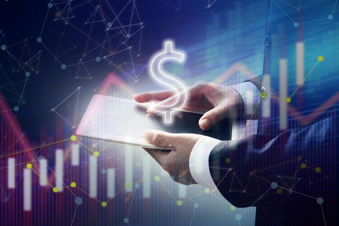 Nhóm cổ phiếu chứng khoán nổi sóng, VN- Index có đỉnh mới