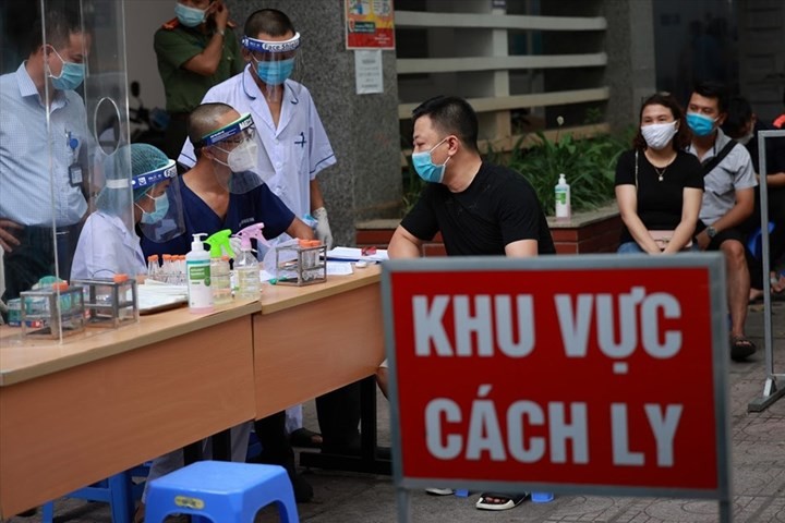 Ngày 21/11: Có 9.889 ca mắc COVID-19 tại 57 tỉnh, thành; số tử vong giảm nhiều so với hôm qua