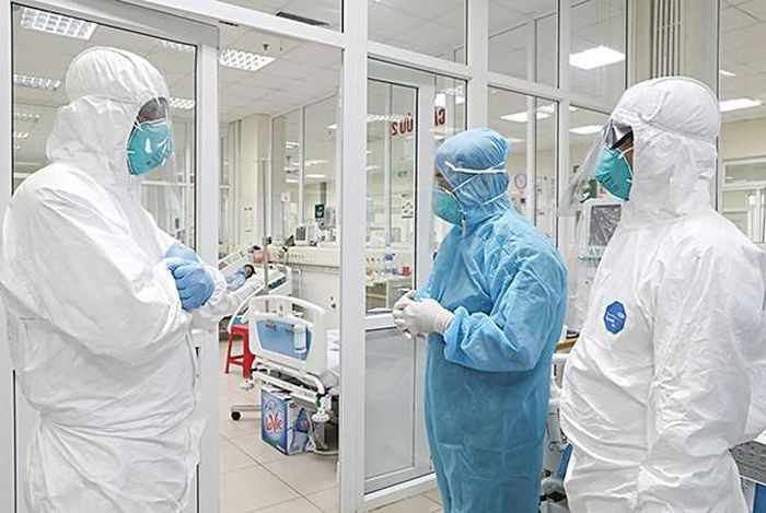 Sáng 25/11: Hơn 937.000 bệnh nhân COVID-19 đã khỏi; 10 việc F0 khi cách ly, theo dõi sức khỏe tại nhà cần làm