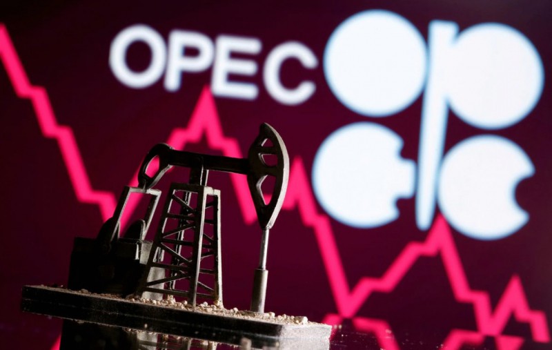 Chứng khoán Mỹ hồi mạnh, giá dầu bật tăng sau cuộc họp OPEC+