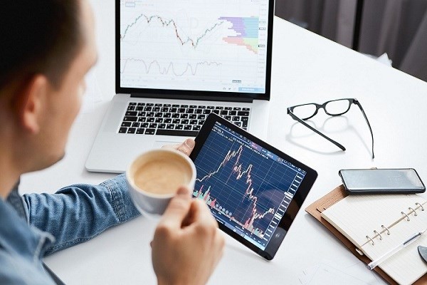 Rủi ro có chiều hướng gia tăng, VN-Index có thể về vùng hỗ trợ 1.400 – 1.420 điểm