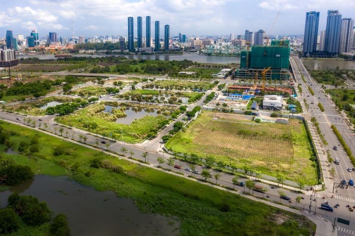 Giá đất Thủ Thiêm bỏ xa quận 1?