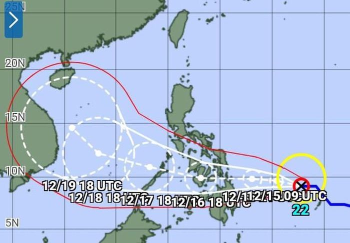 Bão RAI giật cấp 14 đang tiến vào Biển Đông, 19 tỉnh, thành phố họp khẩn lên phương án ứng phó