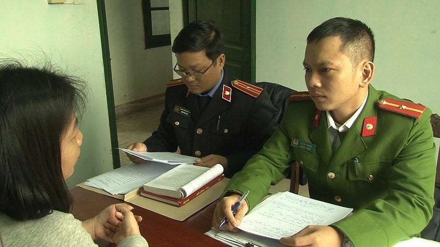 'Sập bẫy' kẻ gian từ màn kịch tráo hàng