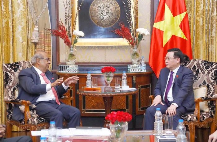 Tỷ phú Ấn Độ muốn xây nhà máy sản xuất ô tô tại Việt Nam