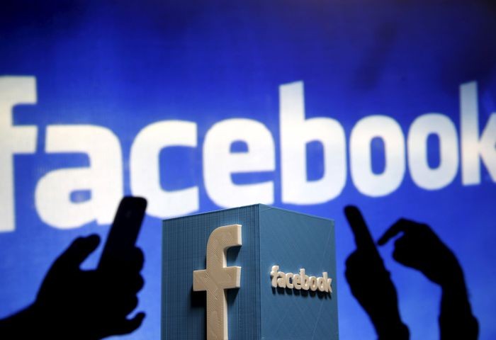 Hàng chục nghìn người bị theo dõi trên Facebook