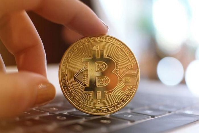 Bitcoin đi ngang, rủi ro chực chờ