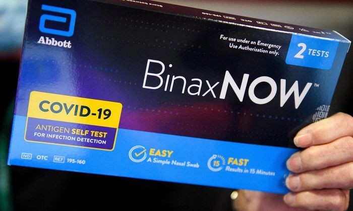Vì sao kit test nhanh ở Mỹ tăng giá bất thường?