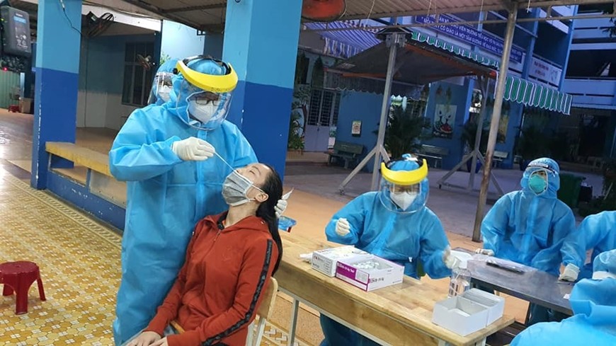 Số F0 mới tại Hà Nội vẫn ở mức cao, TP.HCM thành 'vùng xanh'