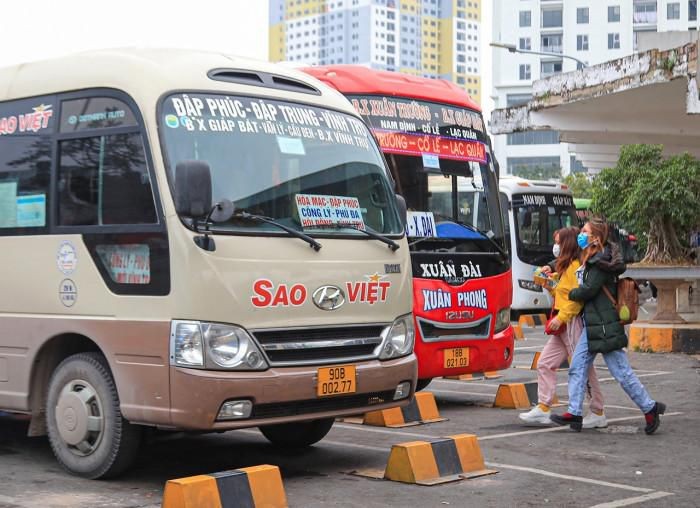 Vé máy bay, tàu xe Tết còn hay hết, giá thế nào?