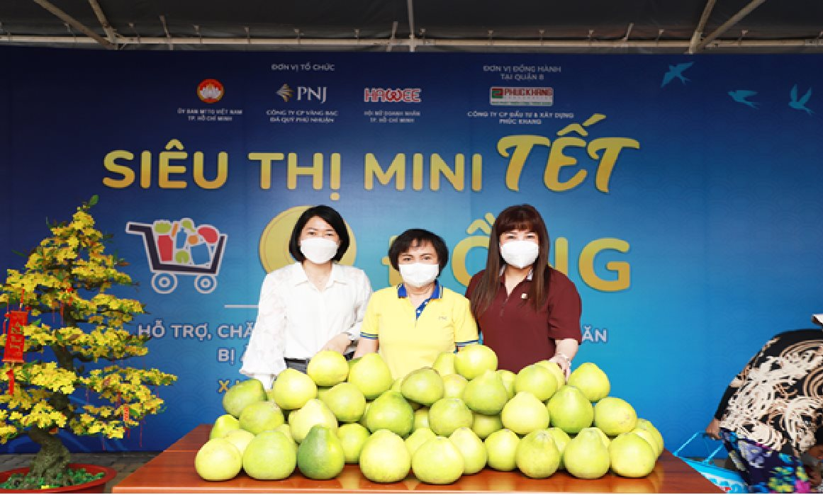 Phúc Khang đồng hành cùng "Siêu thị mini 0 đồng", hỗ trợ người lao động khó khăn đón xuân Nhâm Dần 2022