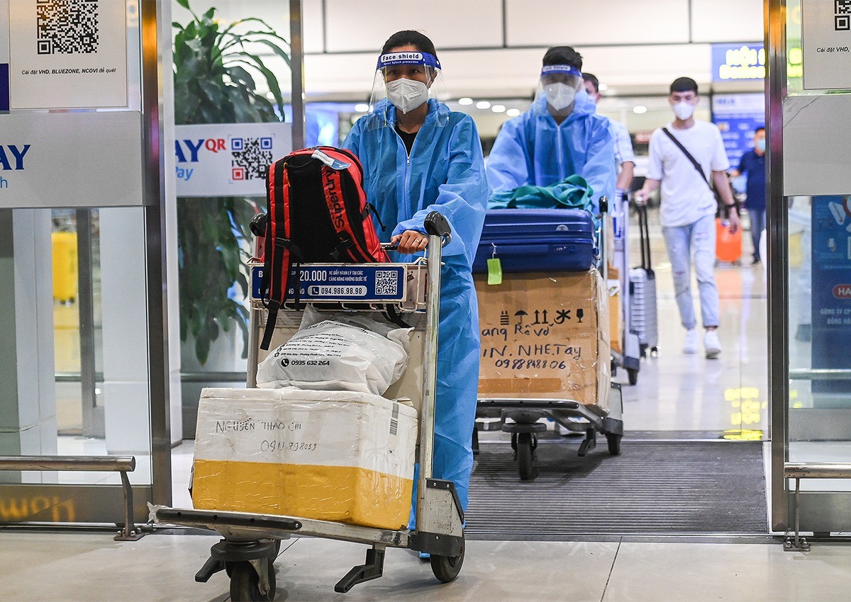 Bỏ quy định xét nghiệm nCoV với khách quốc tế đến Việt Nam