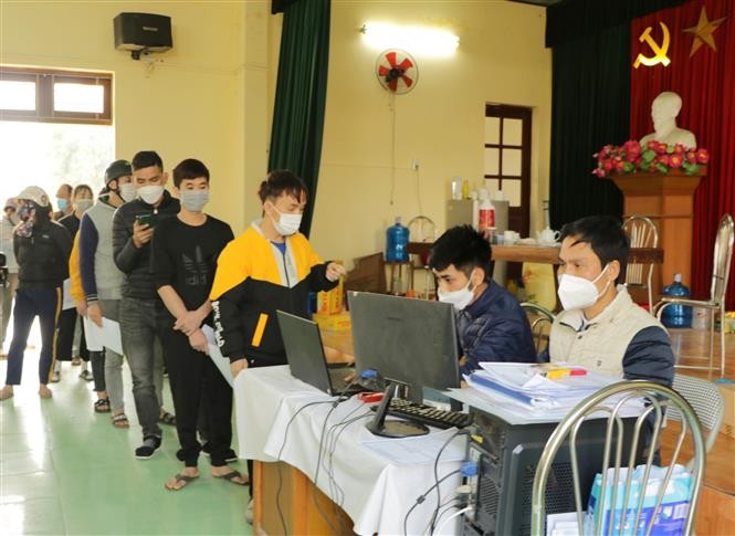 Dừng hỗ trợ đoàn viên - lao động bị ảnh hưởng bởi dịch Covid-19