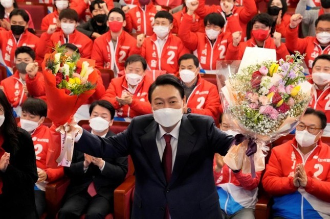 Ông Yoon Suk-yeol chiến thắng trong cuộc bầu cử Tổng thống Hàn Quốc